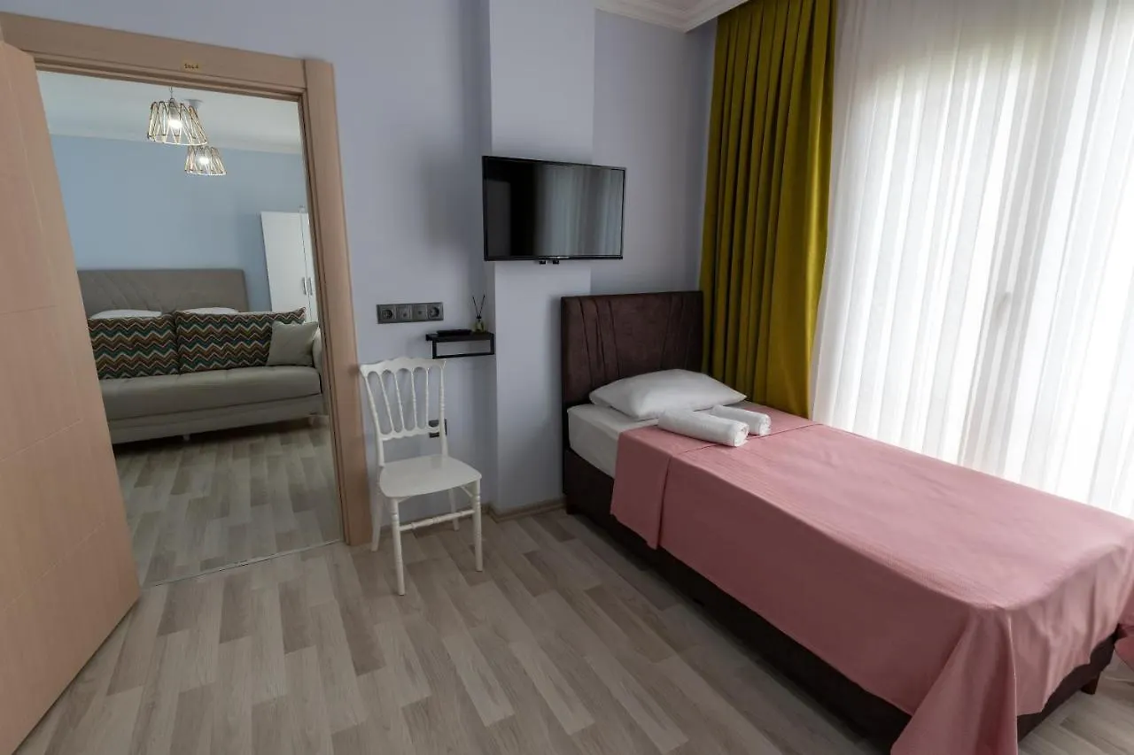 Flora Trabzon Apart Pelitli  Apartment Pelitli (Trabzon)