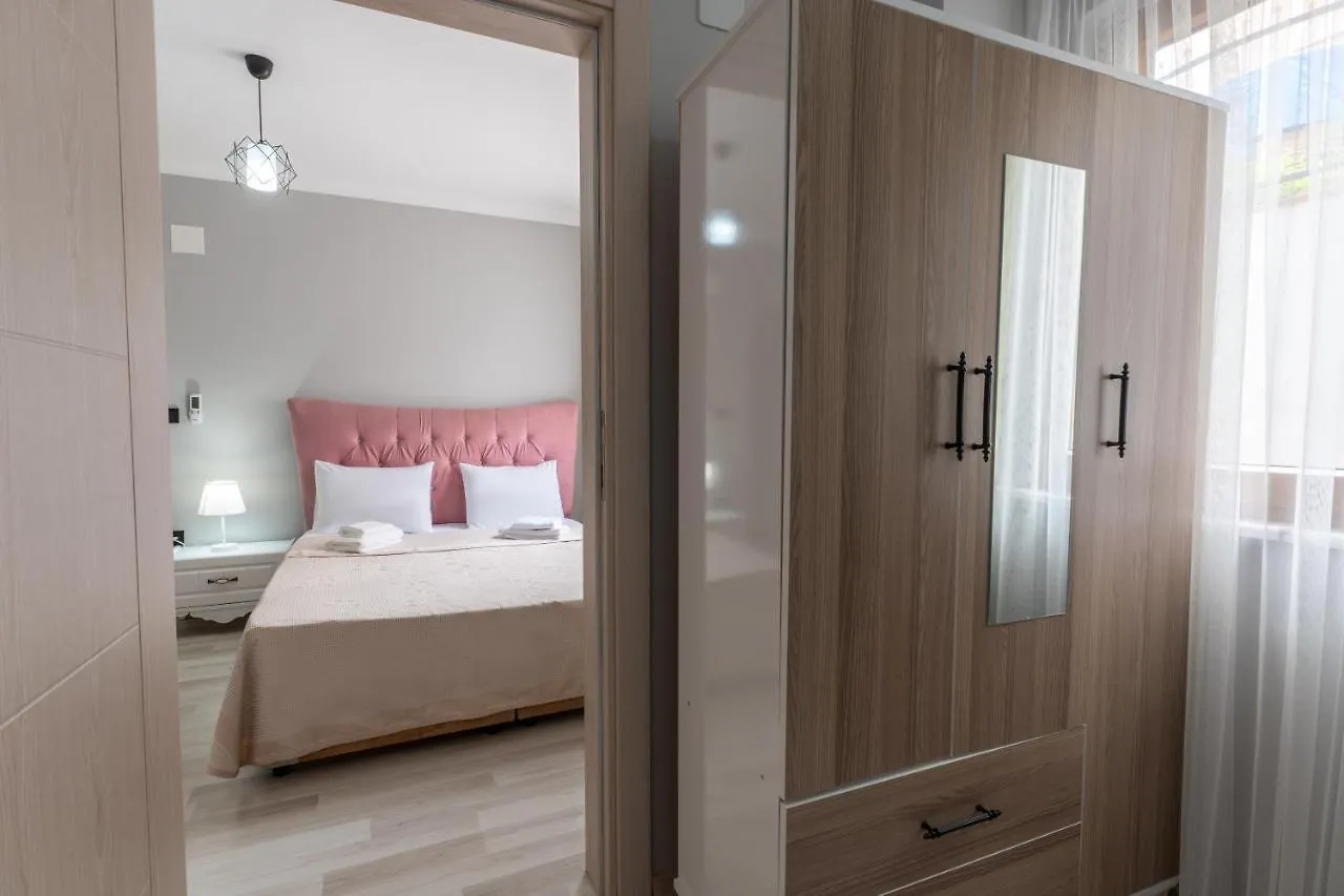 Flora Trabzon Apart Pelitli  Apartment Pelitli (Trabzon)
