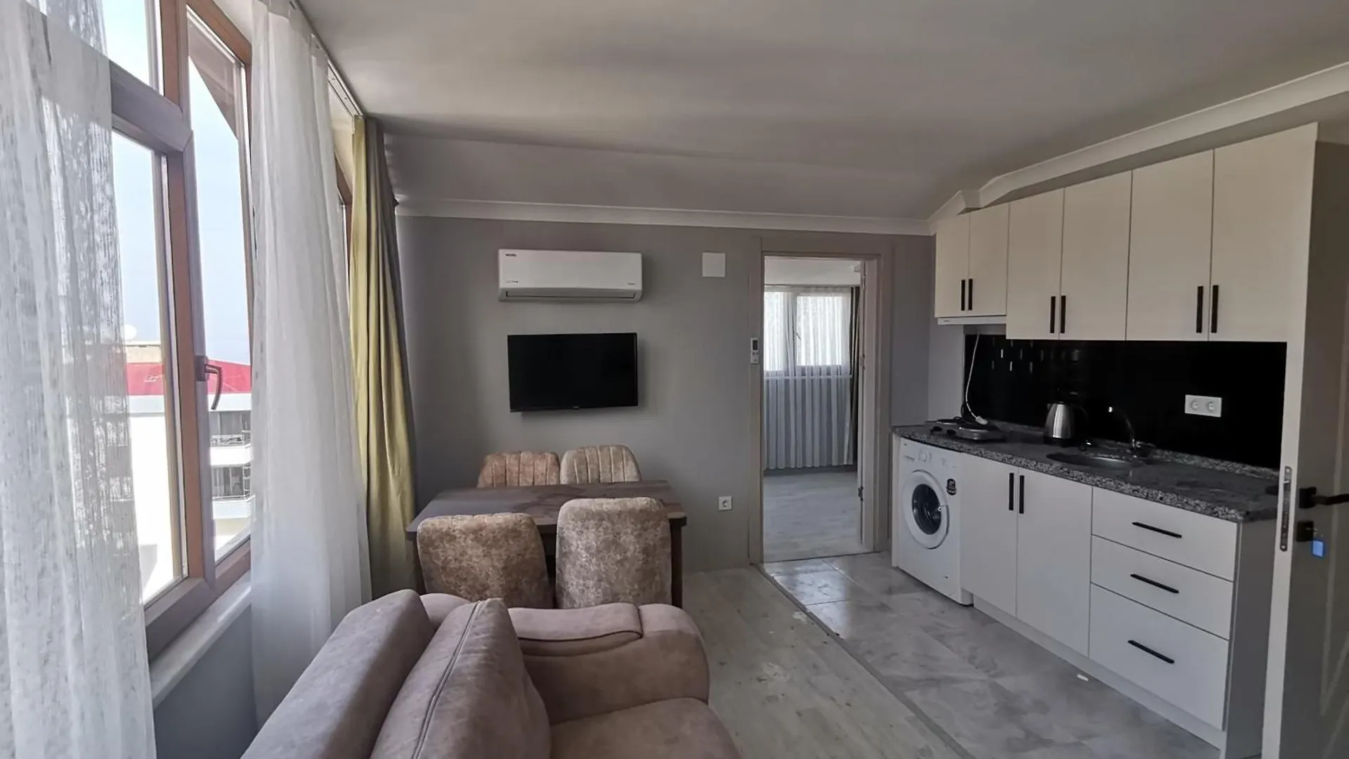 Flora Trabzon Apart Pelitli  Apartment Pelitli (Trabzon)